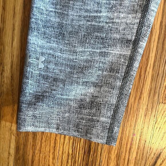 Under Armour UA Gray Athletic Compression Leggings Small S - Picture 2 of 4